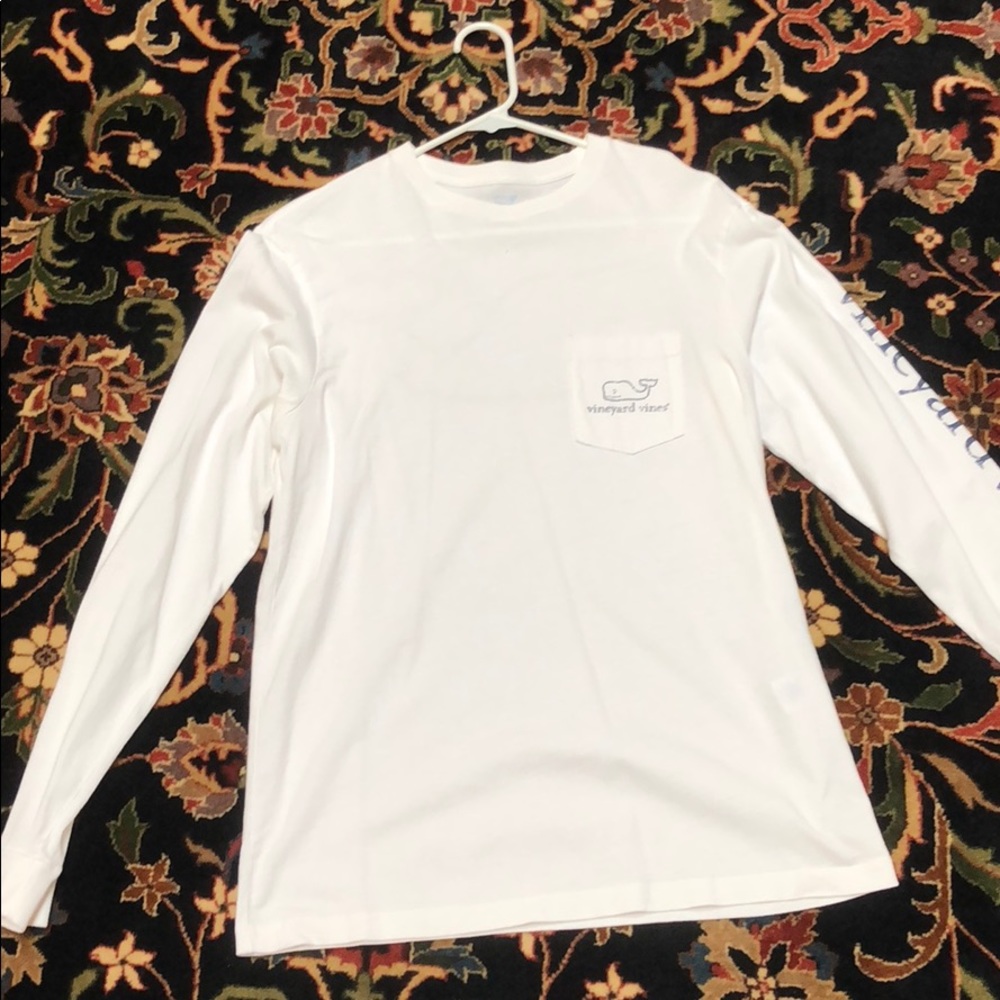 Vineyard vines shirt